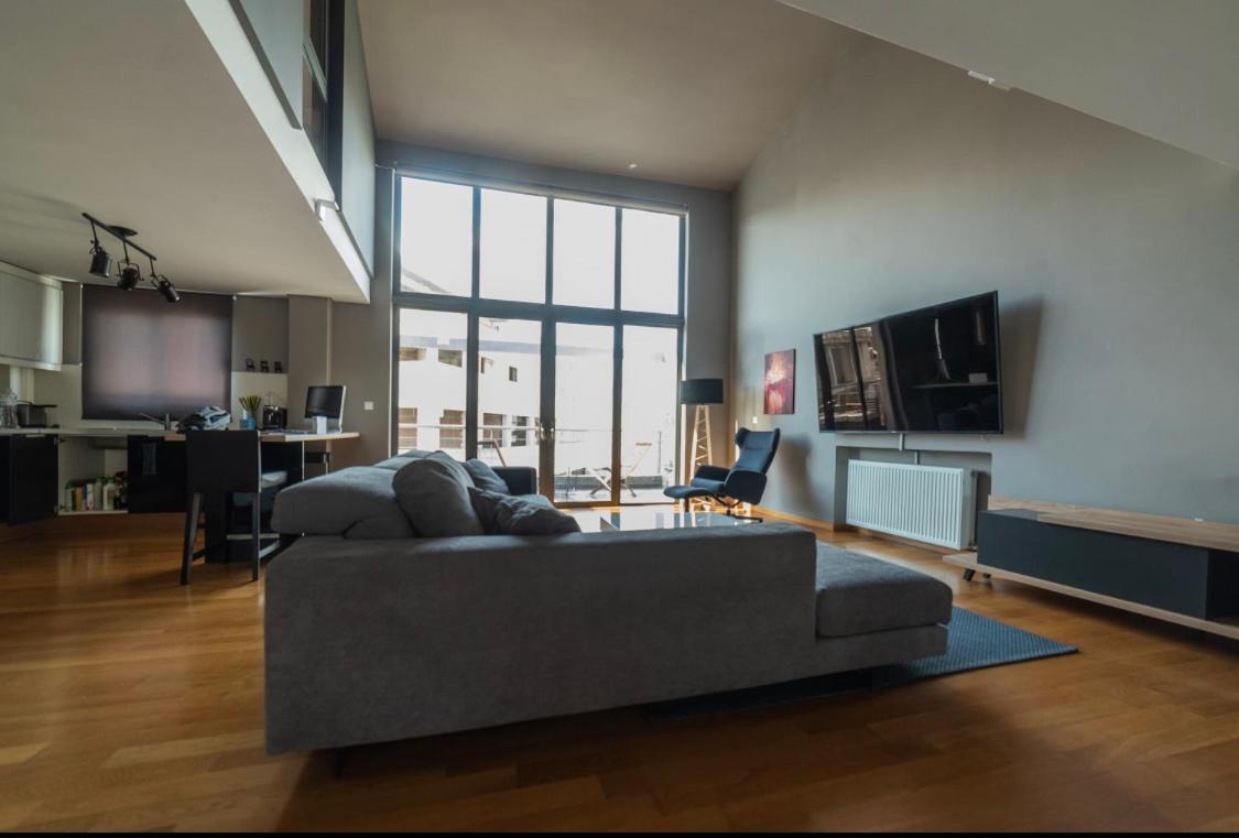 Minimal Brand New Loft Next To Subway Διαμέρισμα Αθήνα Εξωτερικό φωτογραφία